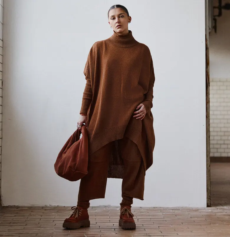 Lofina, from the current collection