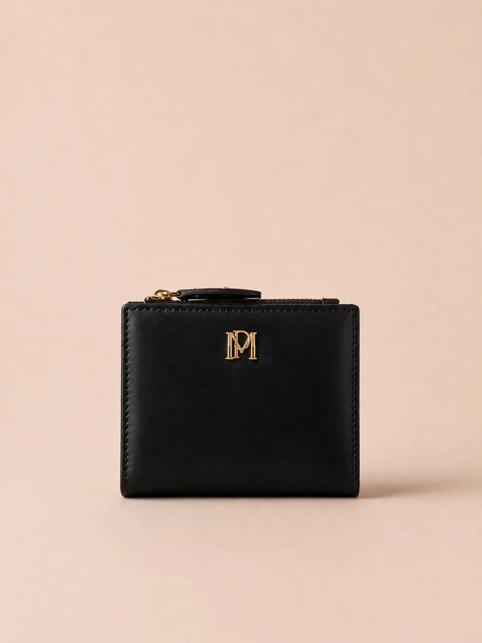 Petite Mendigote, from the current collection